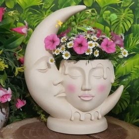 گلدان بوسه ماه