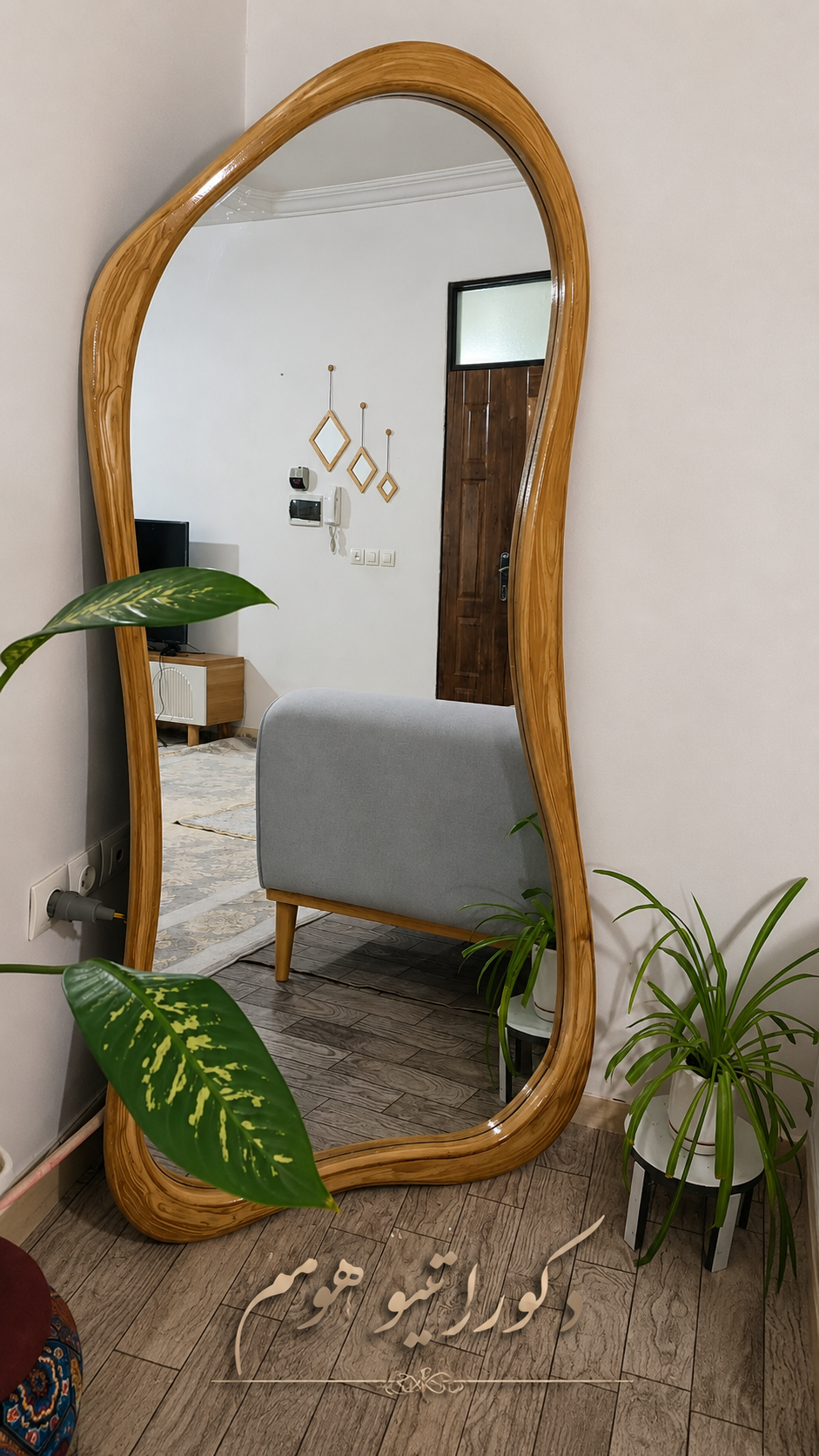آینه دفرمه طرح چوب